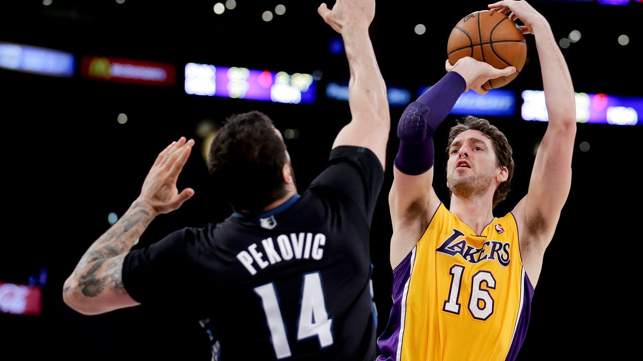 Gasol flirts with triple-double as Lakers top T-Wolves